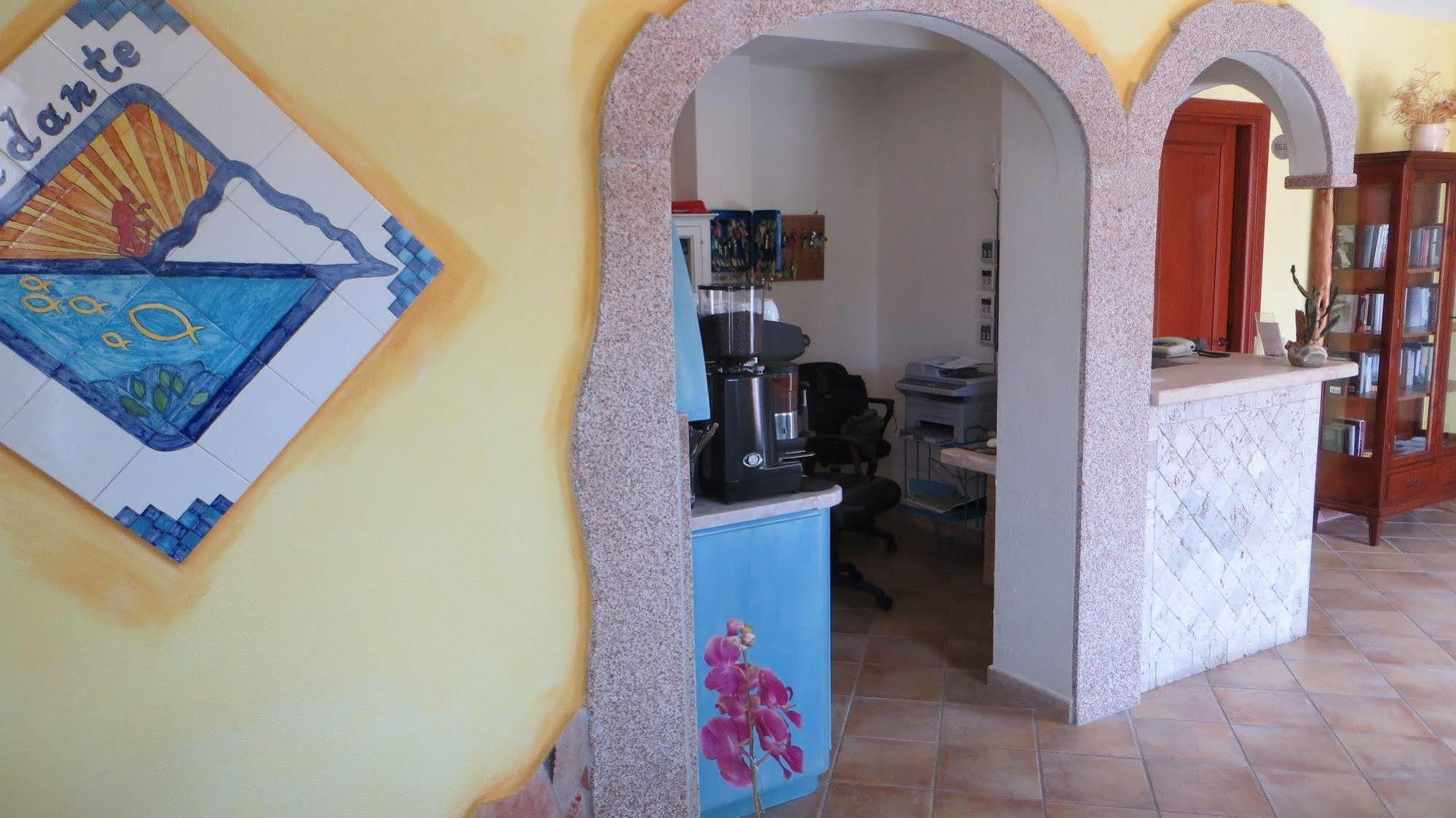 Hotel Il Viandante San Teodoro  Exteriér fotografie
